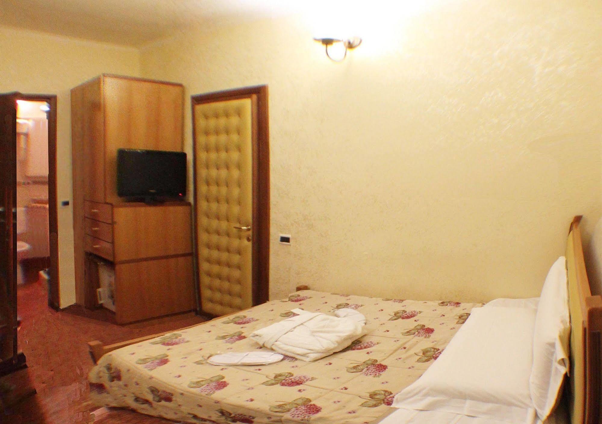 Caligola Resort Roma Eksteriør bilde